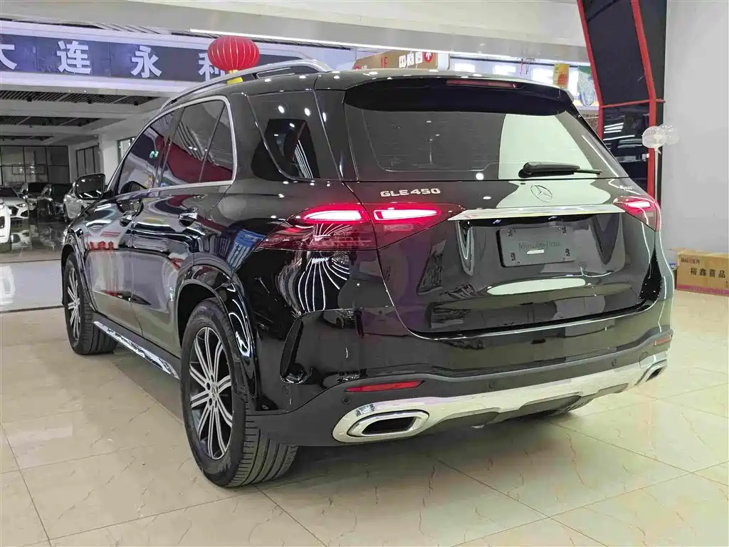 Mercedes-Benz GLE (Import) — миниатюра 16
