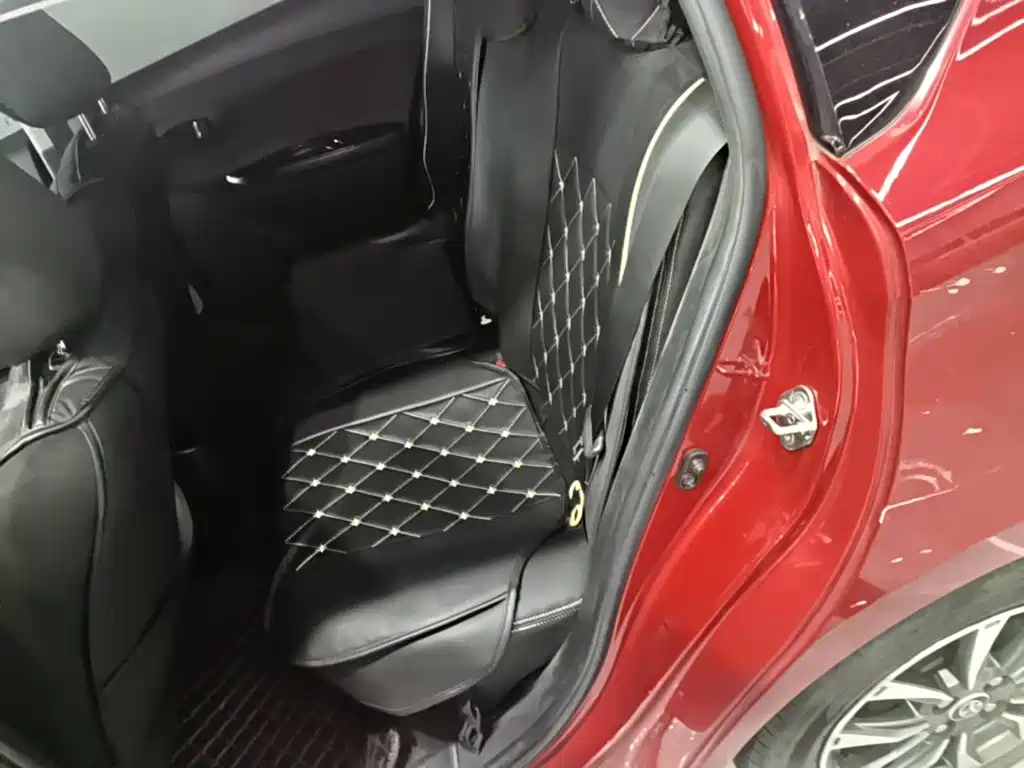 Toyota Yaris L — миниатюра 17