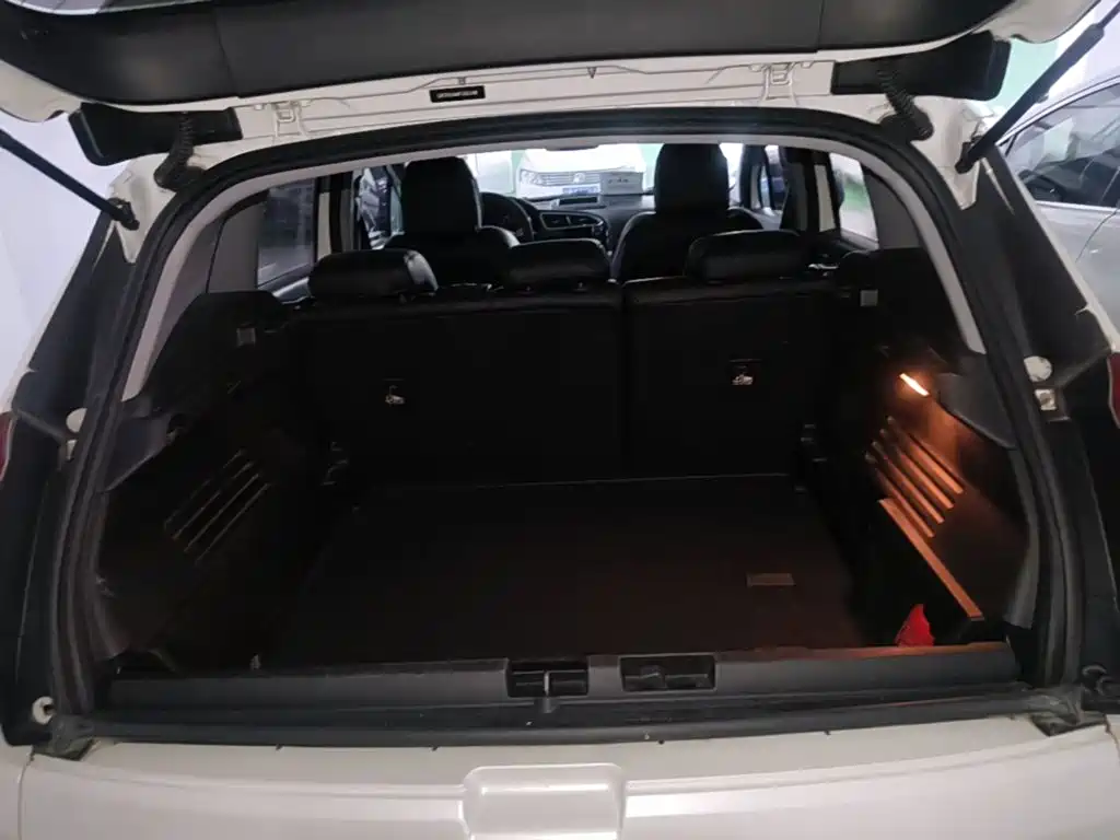 Peugeot 3008 — миниатюра 19