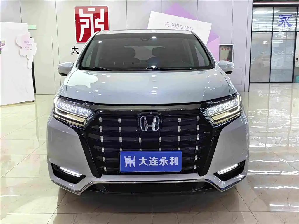 Honda Elysion — миниатюра 2