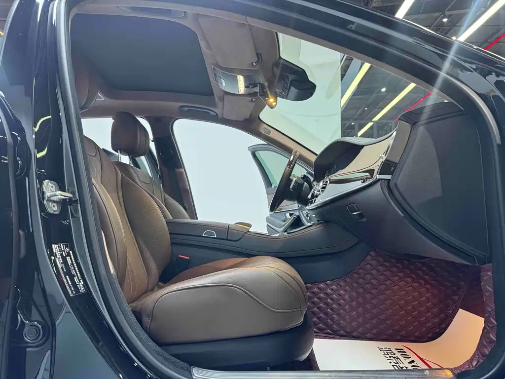 Mercedes-Benz S-Class — миниатюра 13