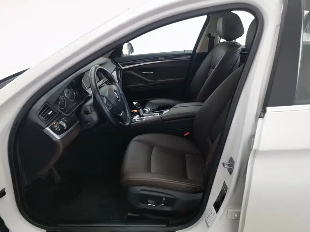 BMW 5 Series 5 2014 525Li Luxury