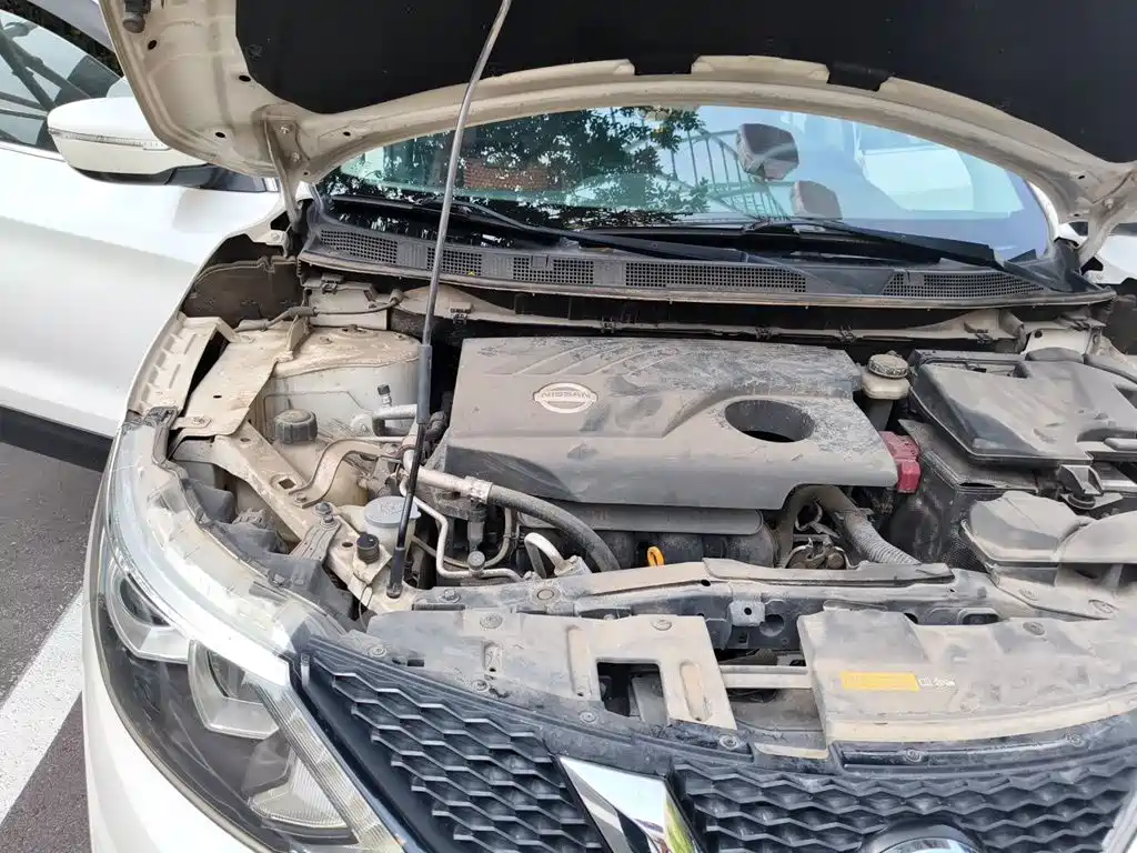 Nissan Qashqai — миниатюра 21