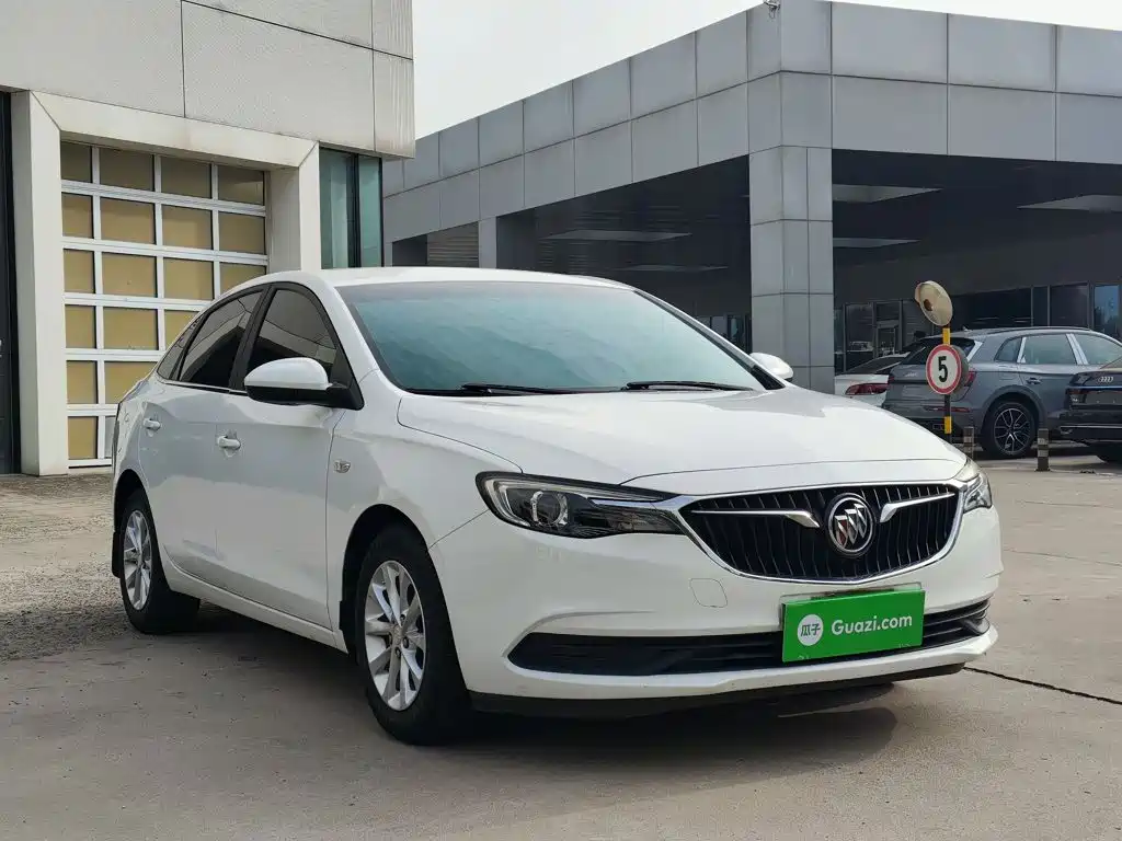 Buick Excelle — миниатюра 4