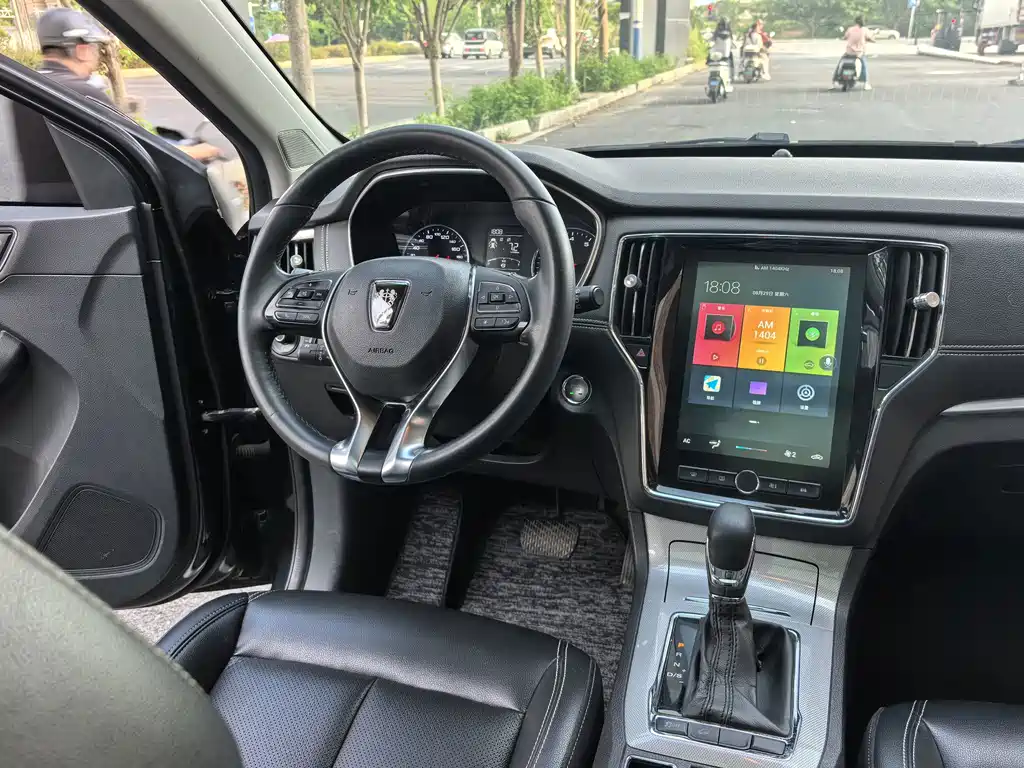 Roewe RX5 — миниатюра 13