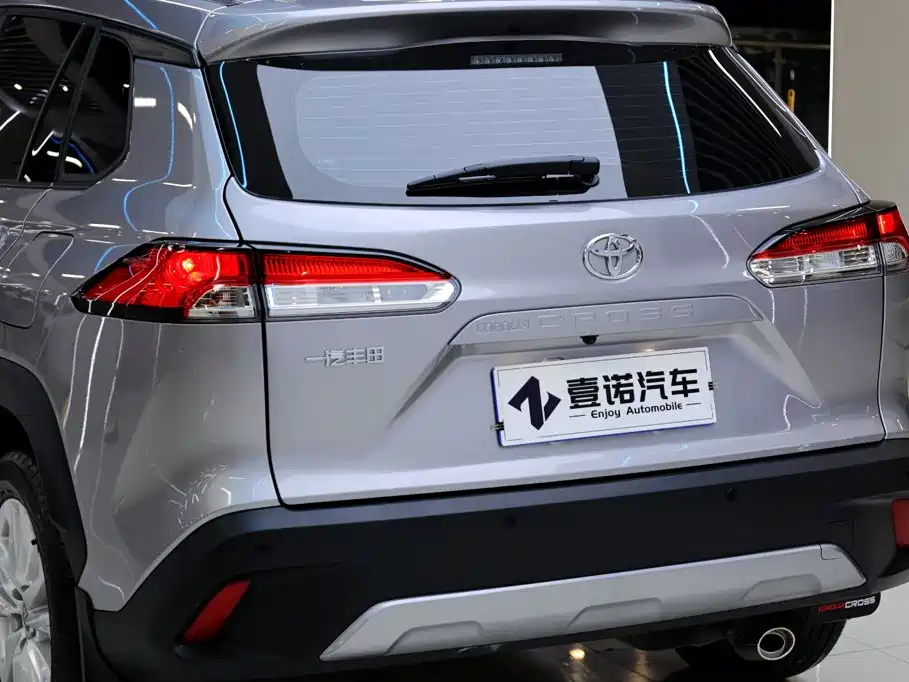 Toyota Corolla Cross — миниатюра 6