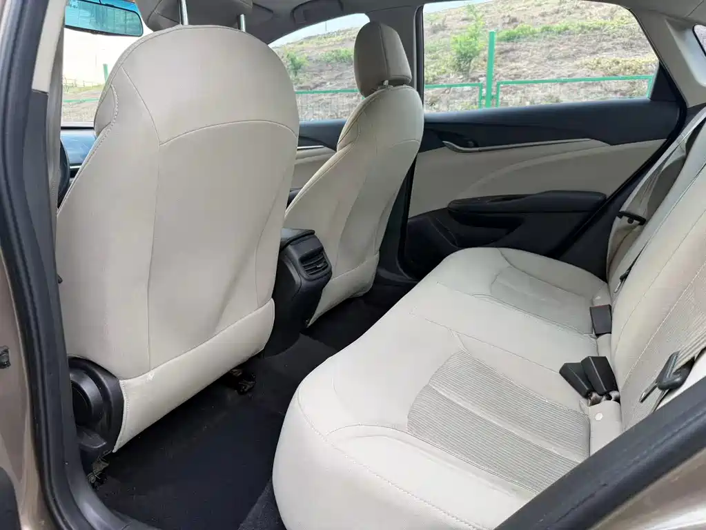 Buick Excelle 2017 15N MT