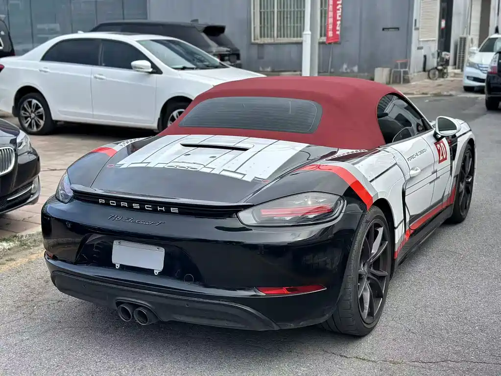 Porsche 718 2022 Boxster T 2.0T
