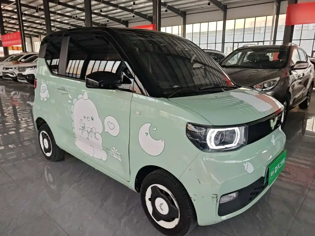 Wuling MINIEV — миниатюра 4