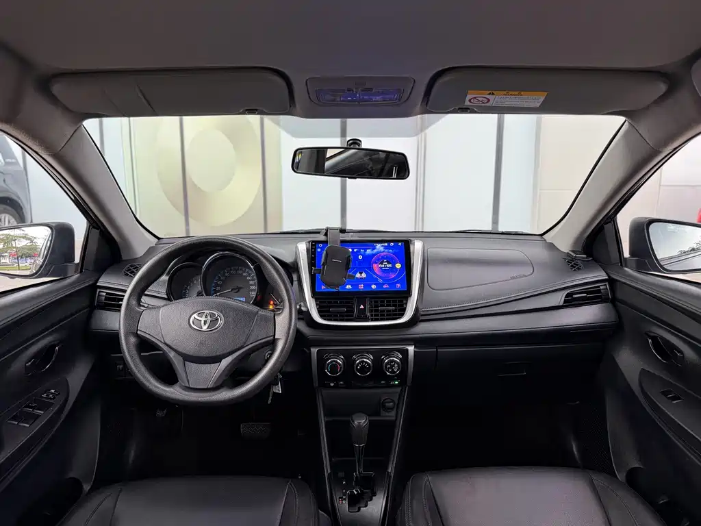 Toyota Vios FS — миниатюра 8