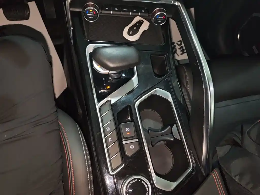 Geely Xingyue S — миниатюра 14