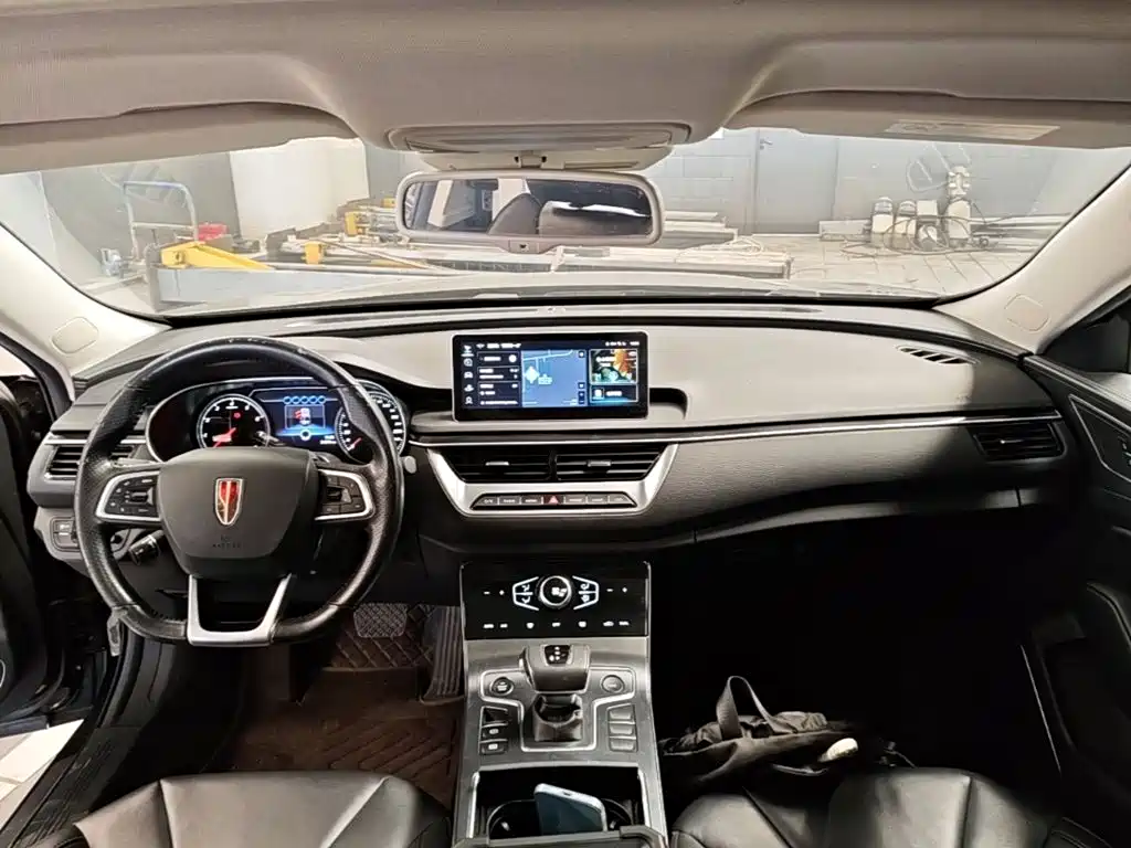 Hongqi Hongqi H5 — миниатюра 10