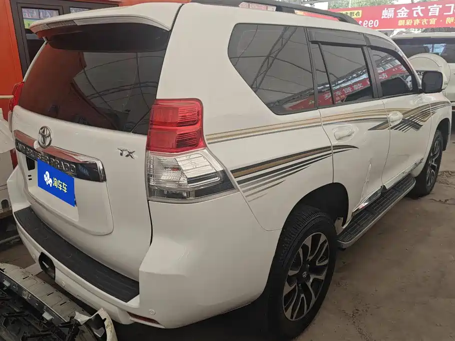 Toyota Land Cruiser Prado 2010 4.0L AT TX