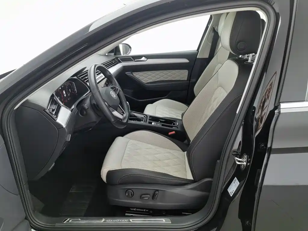 Volkswagen Magotan 2023 200 330TSI DSG Luxury