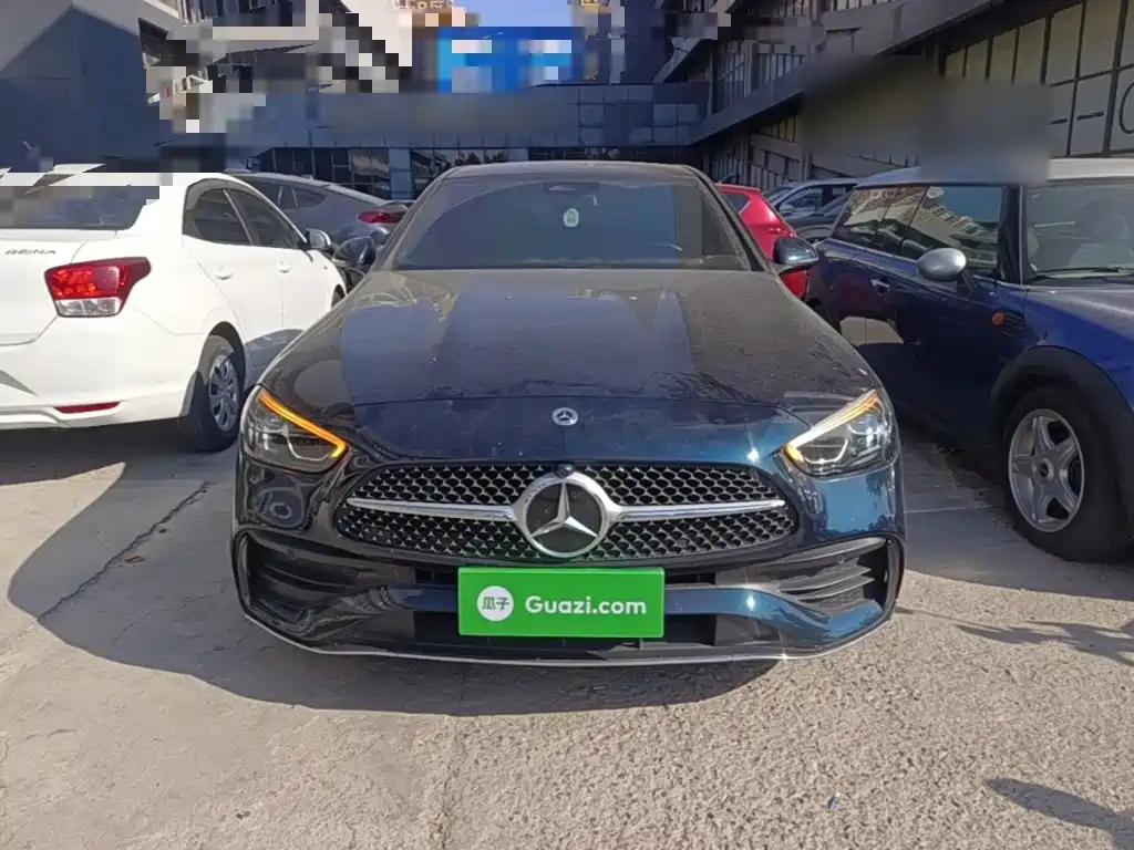 Mercedes-Benz C-Class — миниатюра 3