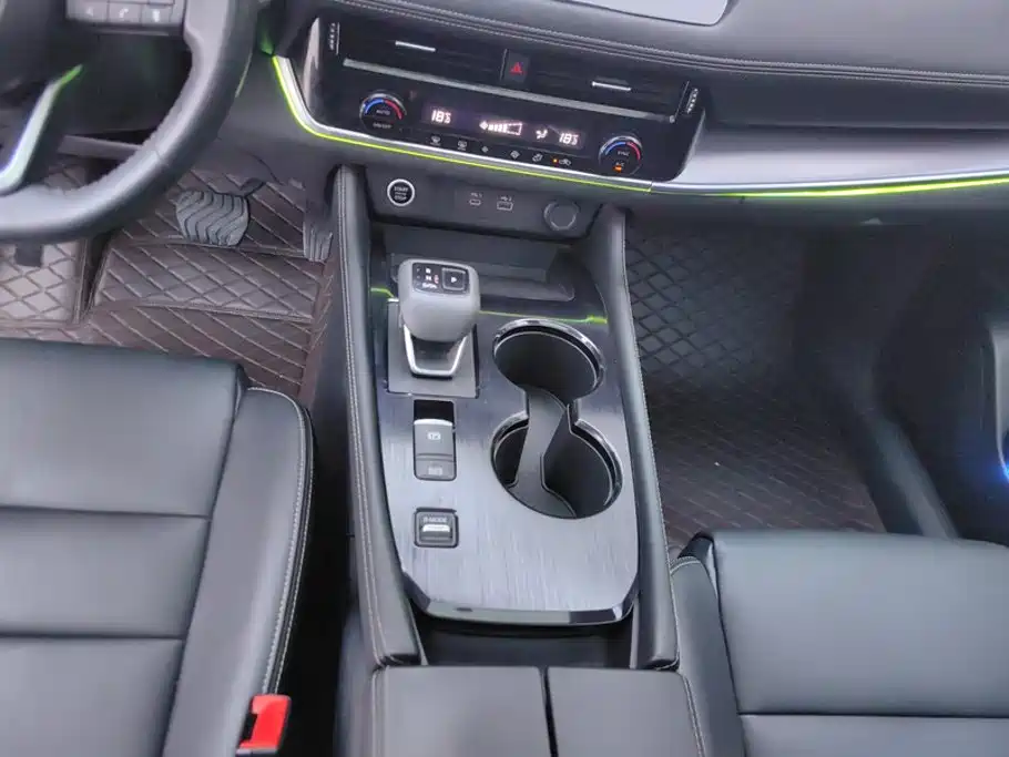 Nissan X-Trail — миниатюра 16
