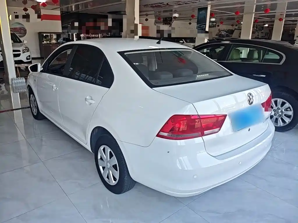 Volkswagen Santana — миниатюра 5