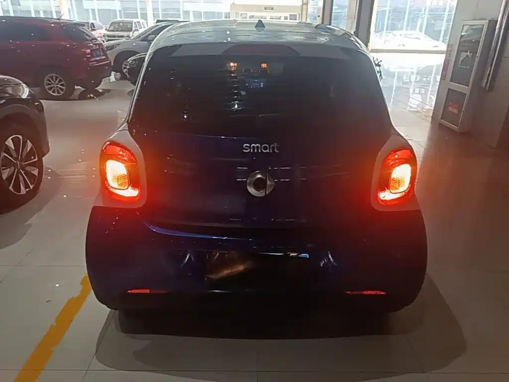 smart Smart Forfour — миниатюра 6