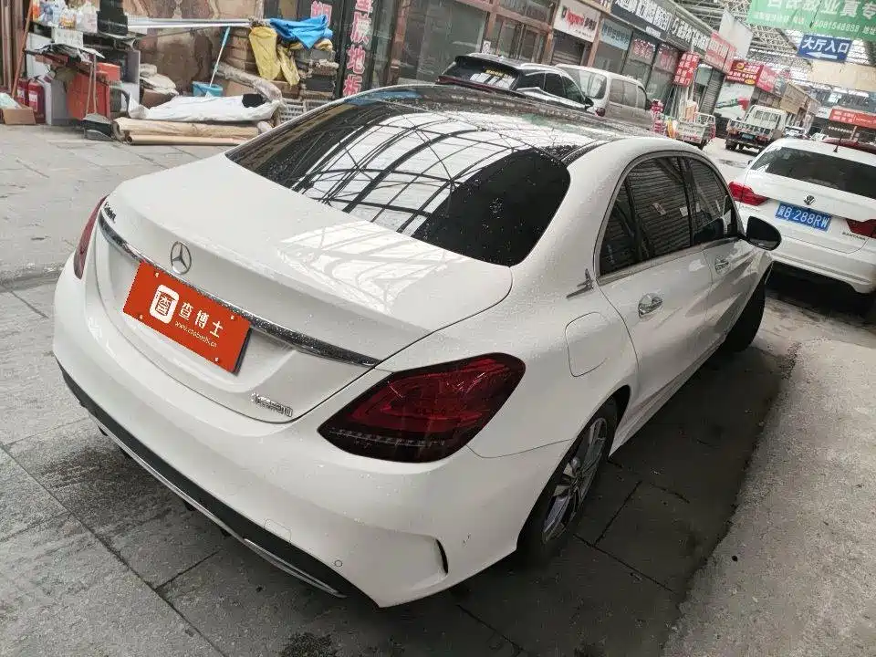 Mercedes-Benz C-Class — миниатюра 8