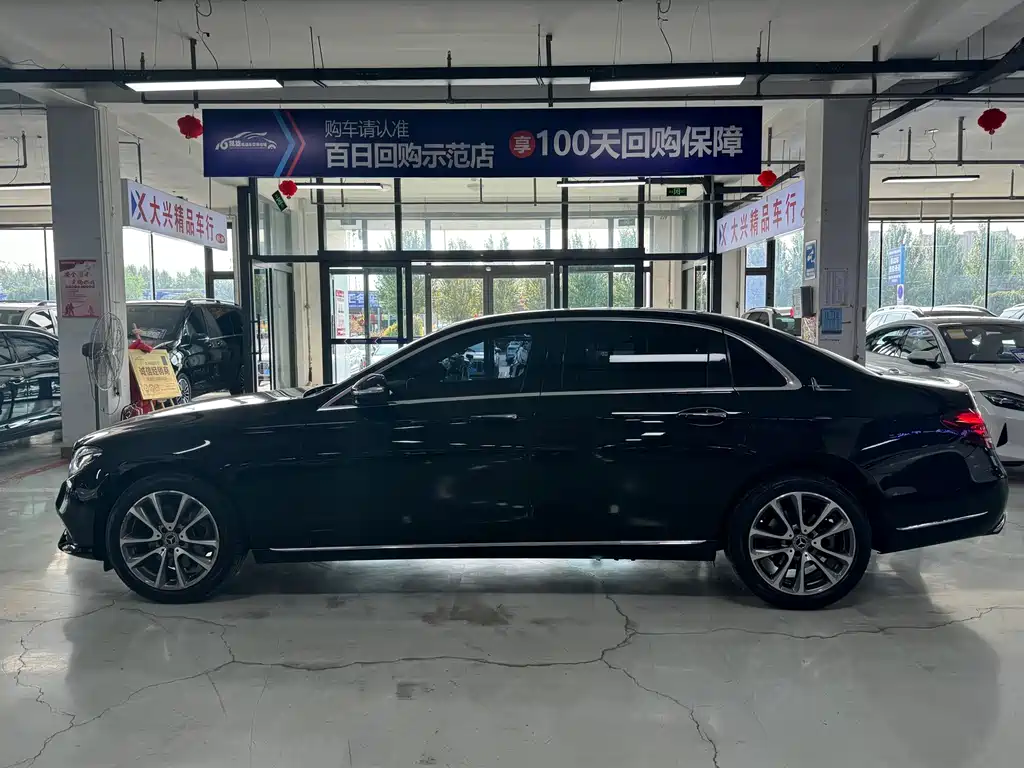 Mercedes-Benz E-Class — миниатюра 4