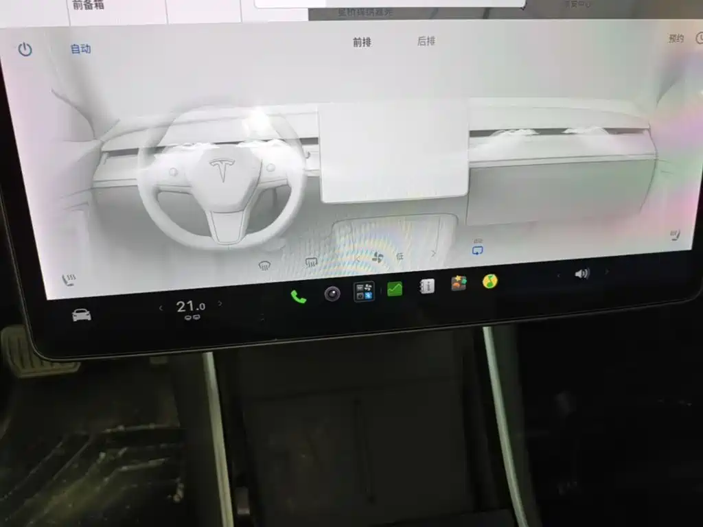 Tesla Model 3 — миниатюра 13