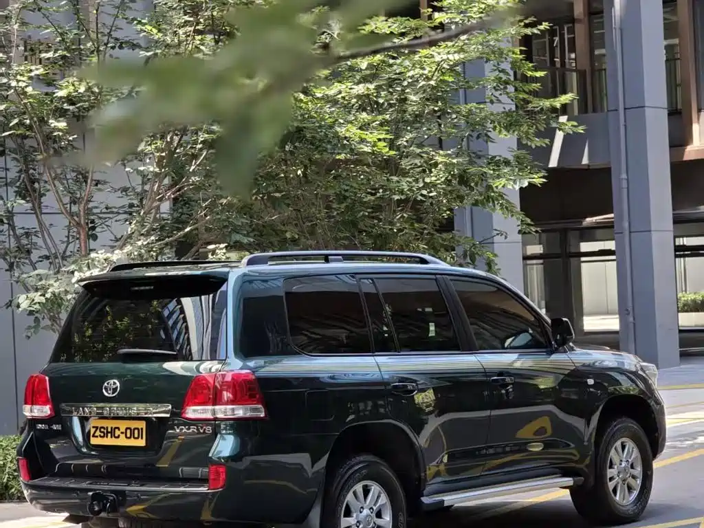 Toyota Land Cruiser — миниатюра 4