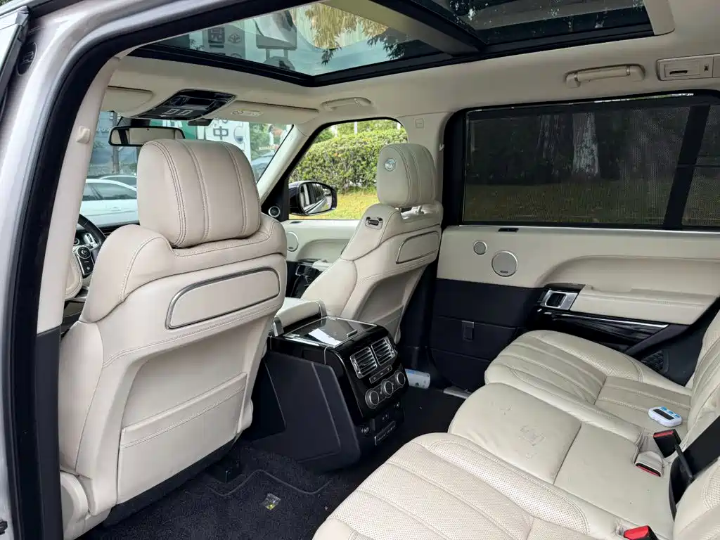 Land Rover Range Rover — миниатюра 11