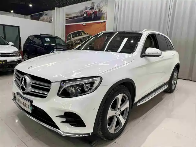 MERCEDES-BENZ GLC 2017