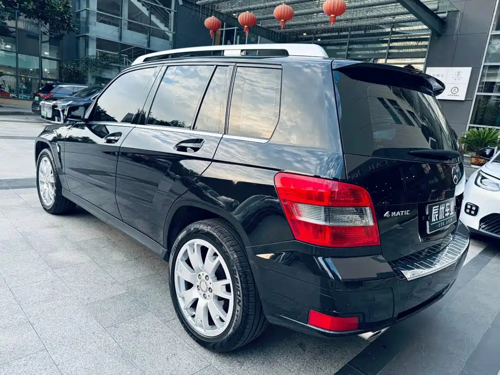 Mercedes-Benz GLK-Class (Import) — миниатюра 7
