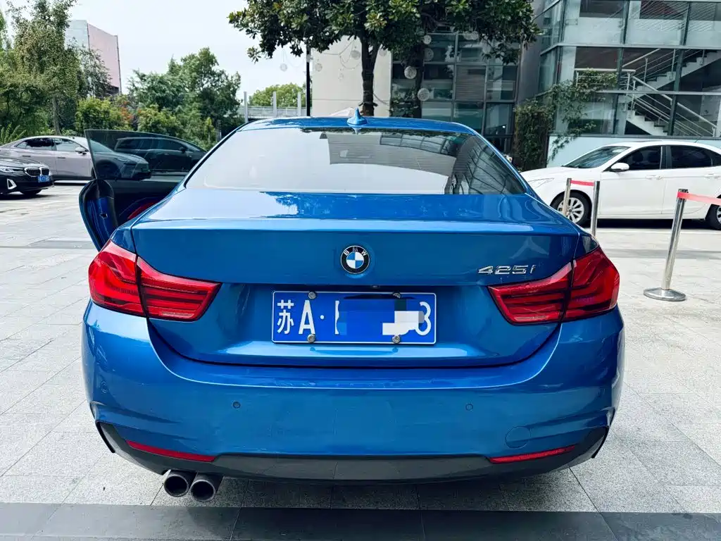 BMW 4 Series — миниатюра 8
