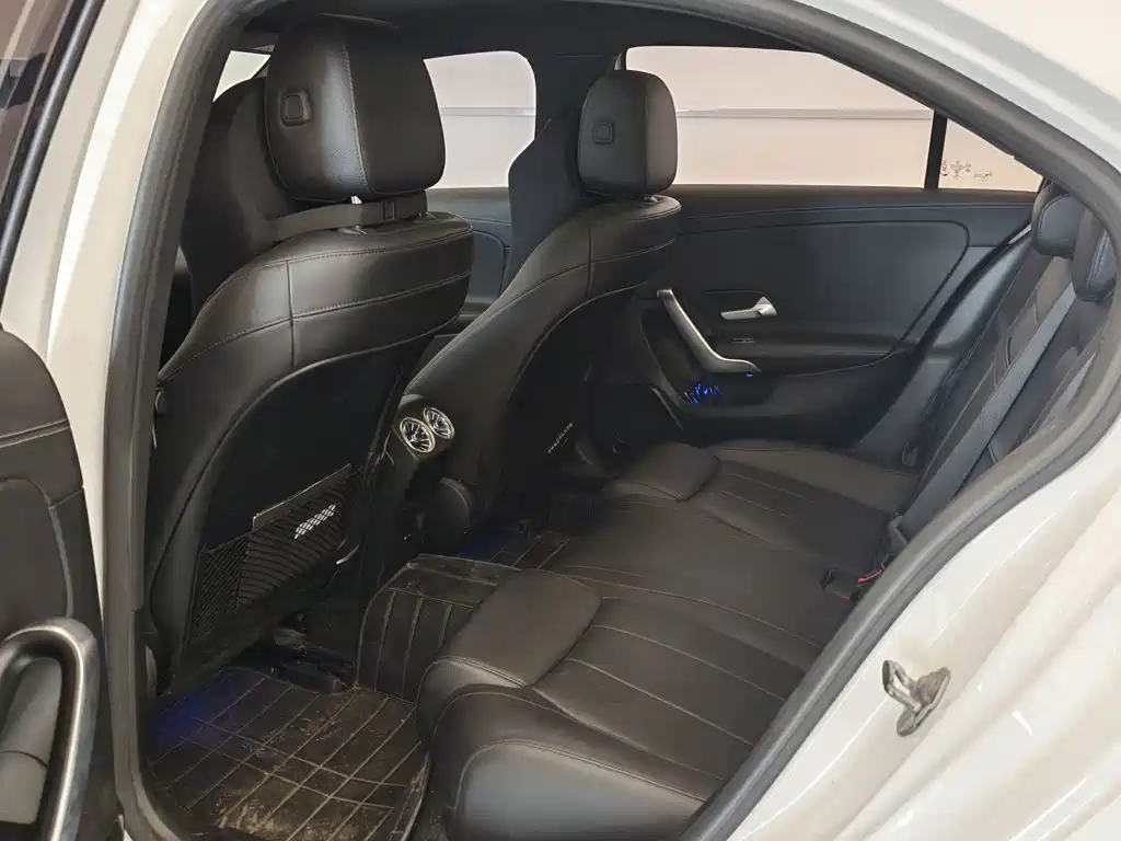 Mercedes-Benz A-Class — миниатюра 18
