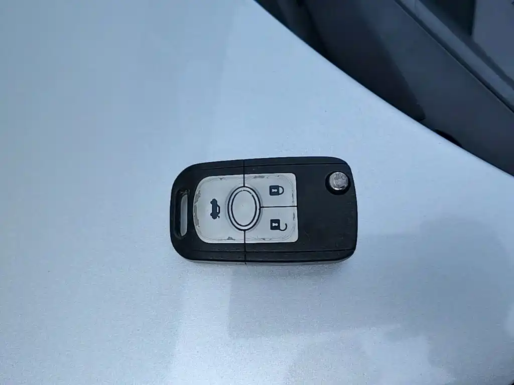 Buick Excelle — миниатюра 9