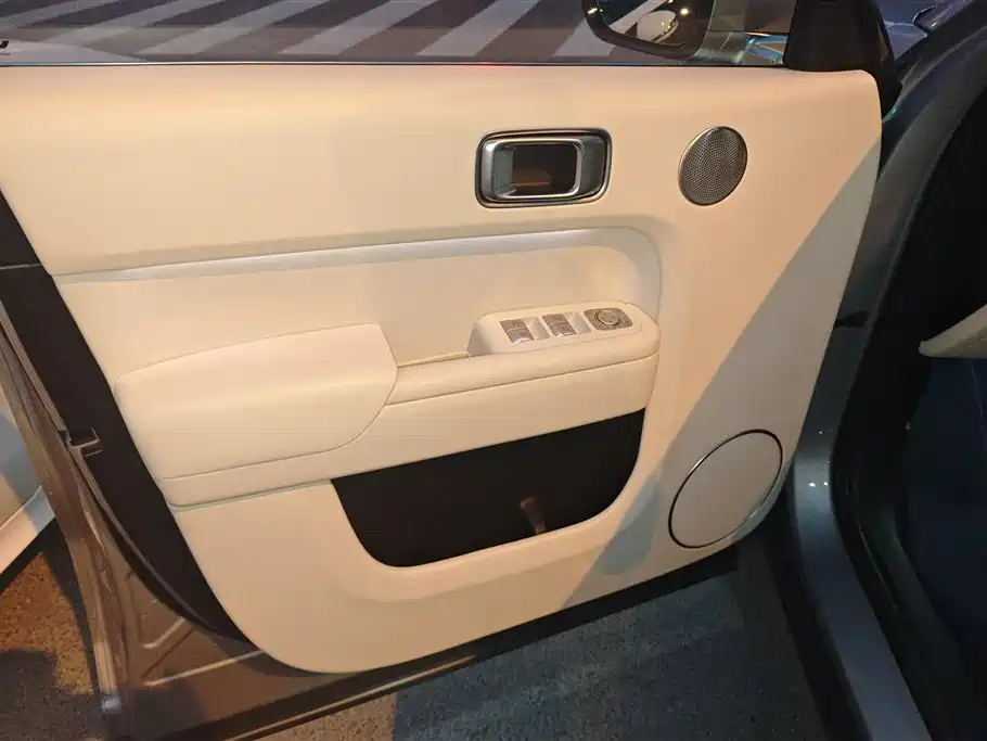 Li Auto L8 2023 Max