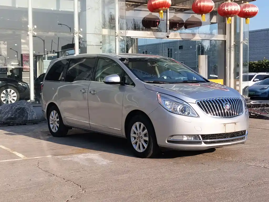 Buick GL8 — миниатюра 3