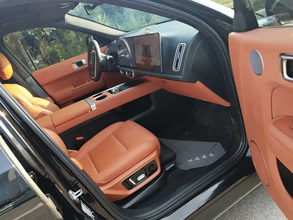 Li Auto Li L7 — миниатюра 9