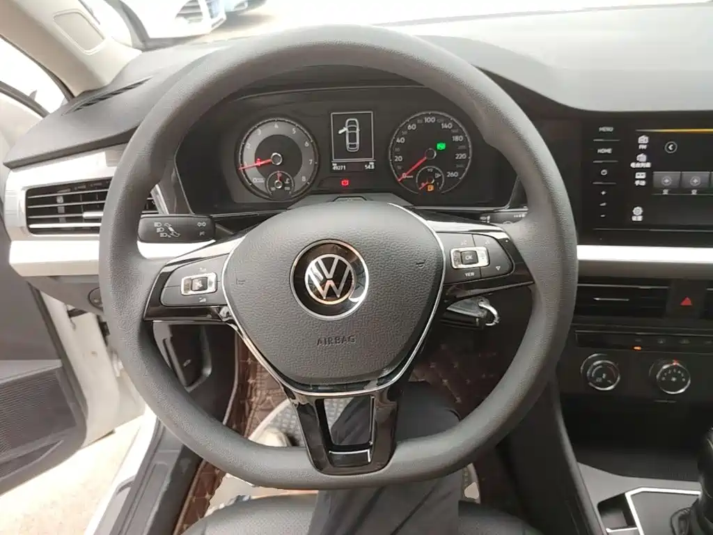 Volkswagen Lavida — миниатюра 11