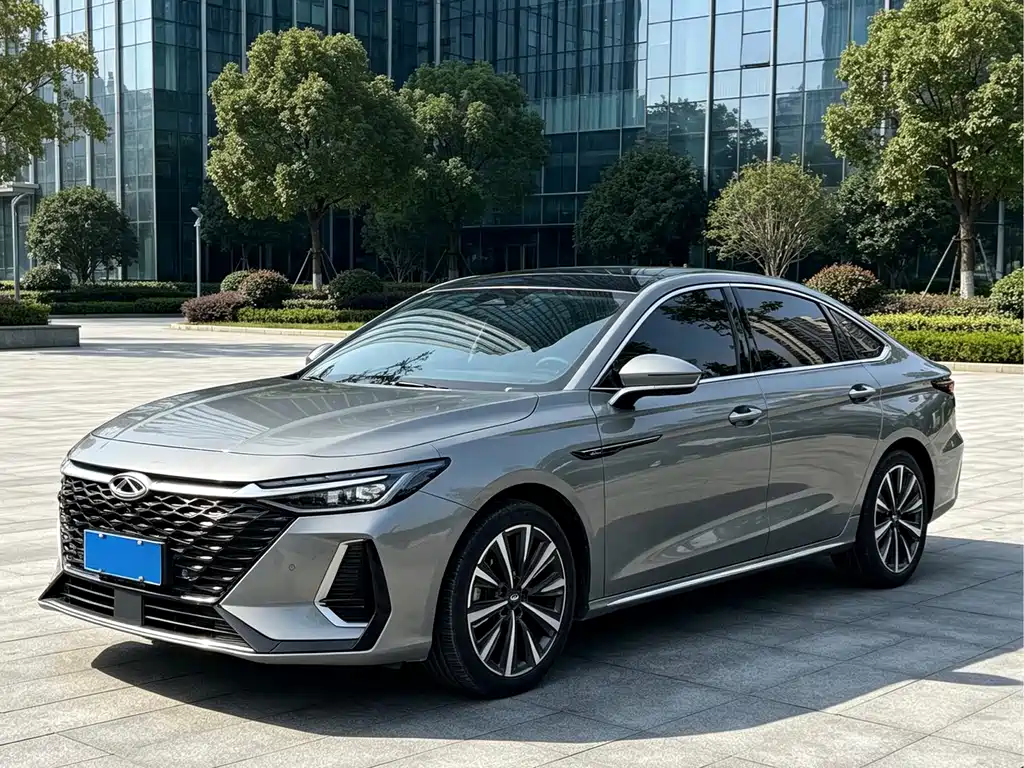 Chery Arrizo 8
