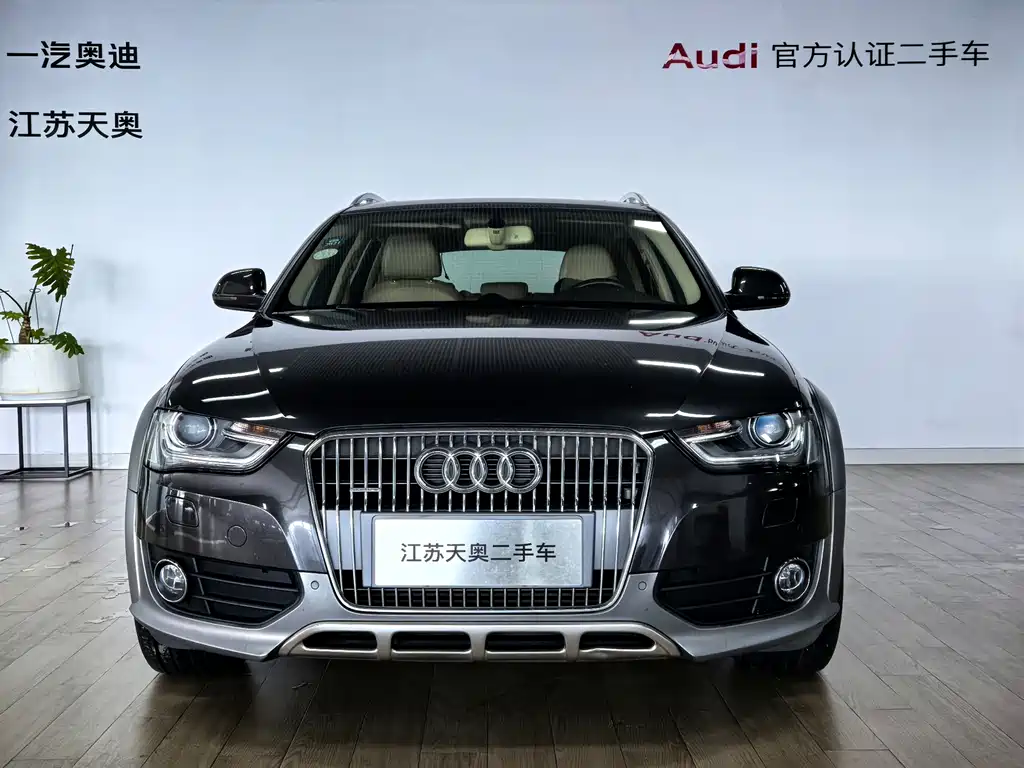 Audi A4 (Import) — миниатюра 2