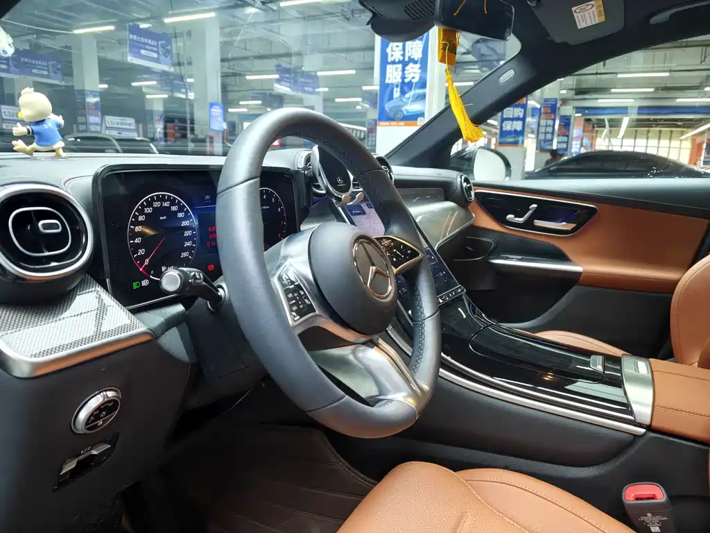 Mercedes-Benz GLC — миниатюра 8