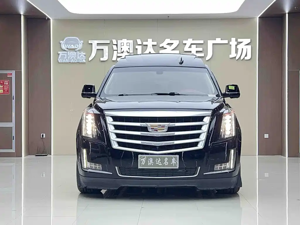 Cadillac Escalade — миниатюра 2