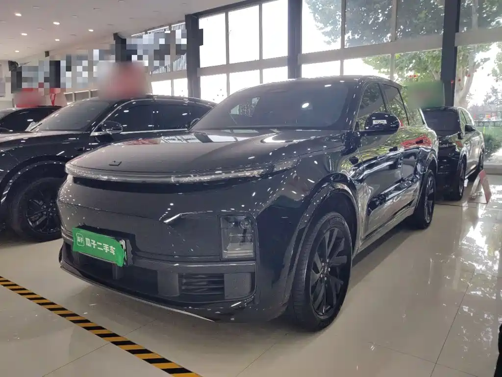 Li Auto Li L8 — миниатюра 2