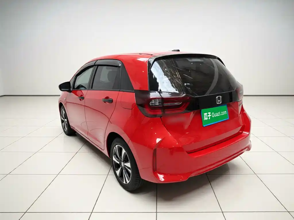 Honda Fit — миниатюра 5