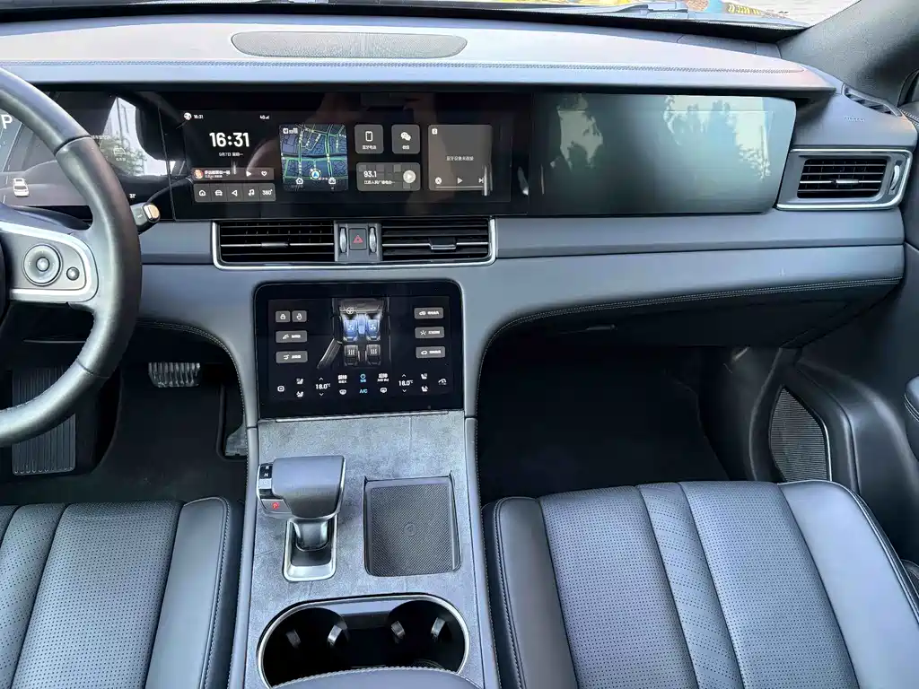 Li Auto Li ONE — миниатюра 10