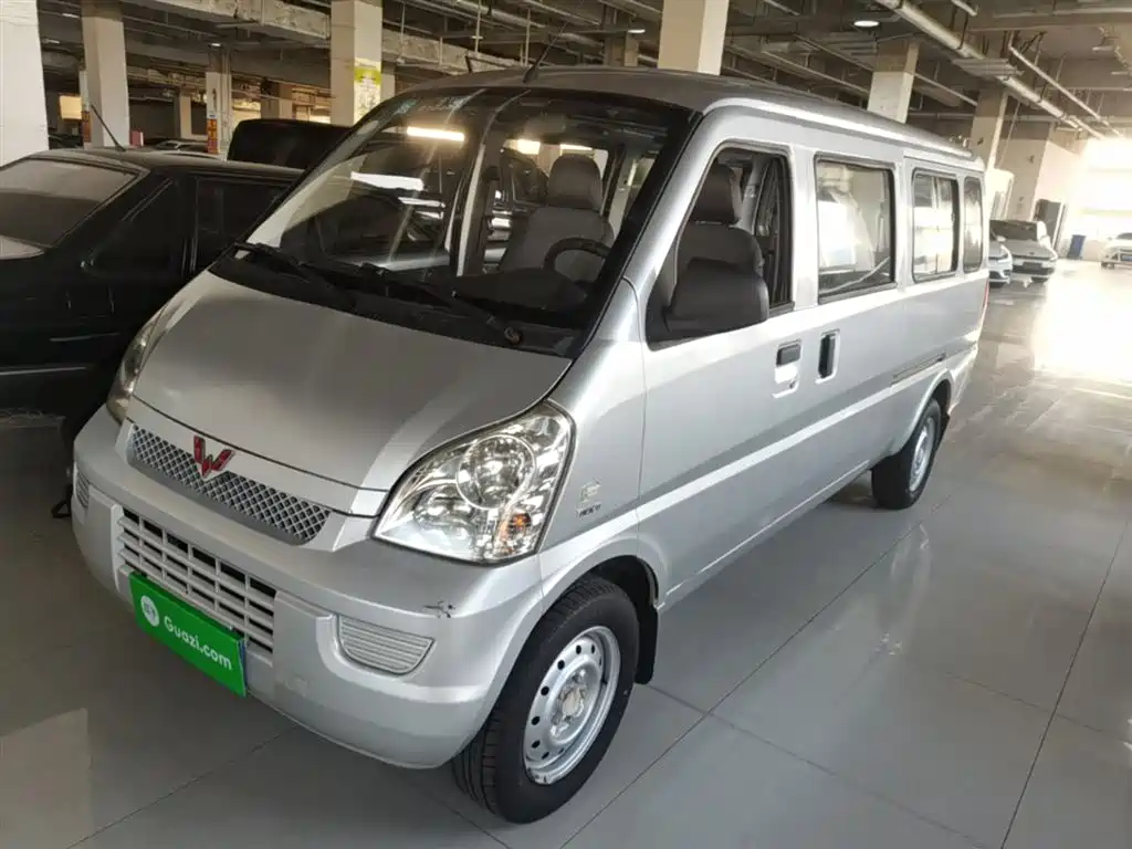 Купить Wuling Rongguang