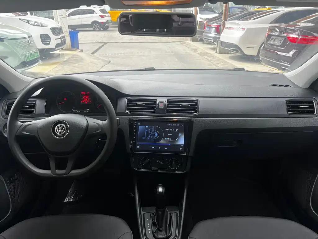 Volkswagen Santana — миниатюра 11