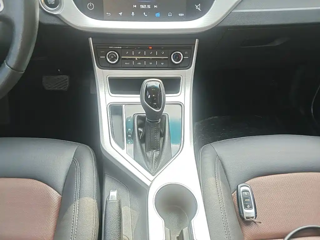 Geely Vision — миниатюра 14