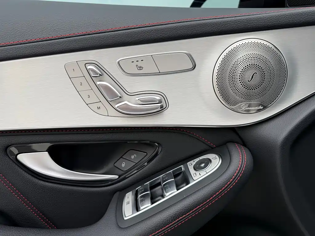 Mercedes-Benz GLC AMG — миниатюра 9