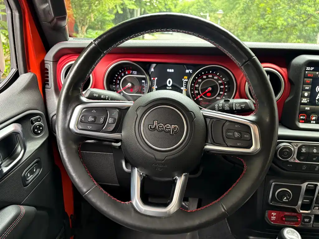 Jeep Wrangler — миниатюра 25