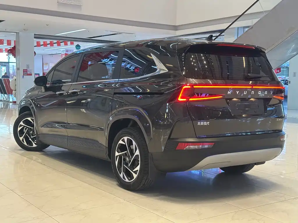 Hyundai Custo 2021 270TGDi Luxury LUX