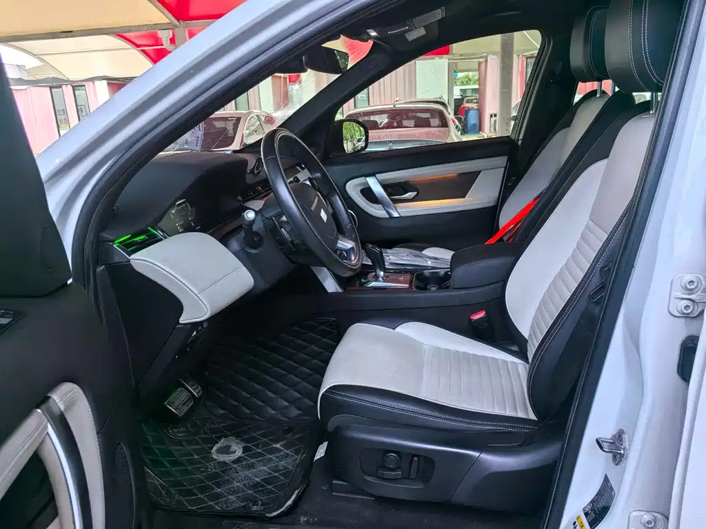 Land Rover Discovery Sport Hybrid — миниатюра 4